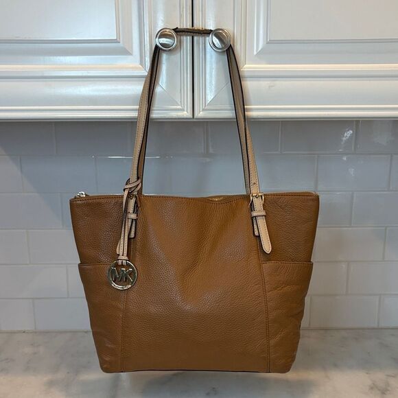 Michael Kors Bag Purse Handbag Leather Jet Set EW Pebbled Tote Bag Pocketbook - Picture 1 of 16